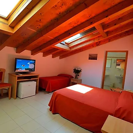 Hotel Tivoli 2*